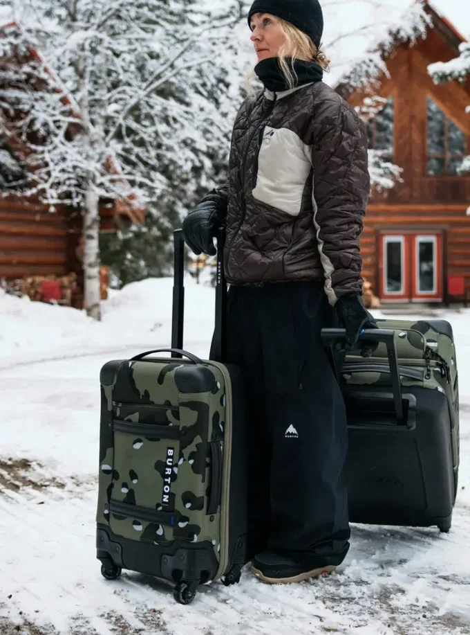 Burton 4-Wheel Flight Deck 38L Reisetasche