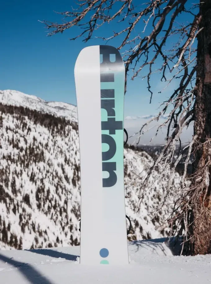 Burton Custom Camber Snowboard für Herren (2. Wahl) Burton Custom Camber Snowboard für Herren (2. Wahl)