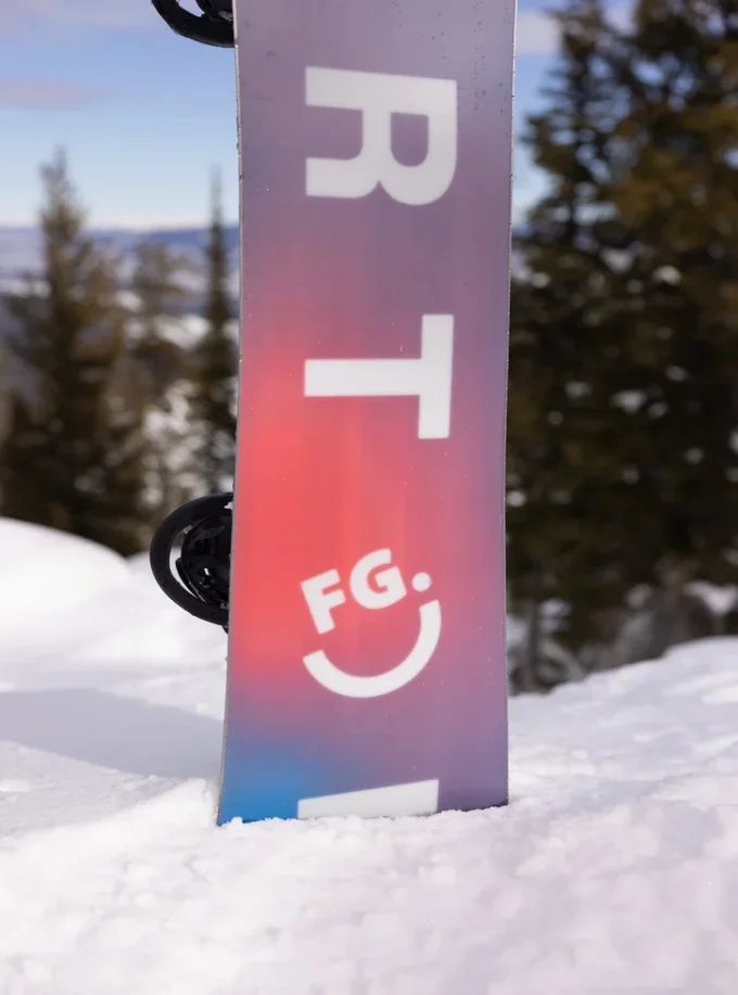 Burton Feelgood Flying V Snowboard für Damen