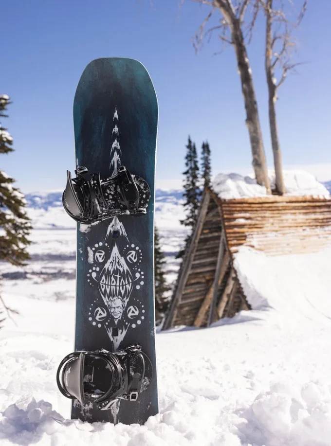 Burton Free Thinker Camber Snowboard für Herren Burton Free Thinker Camber Snowboard für Herren