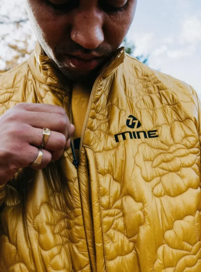 Burton Mine77 Isolierte Jacke Burton Mine77 Isolierte Jacke