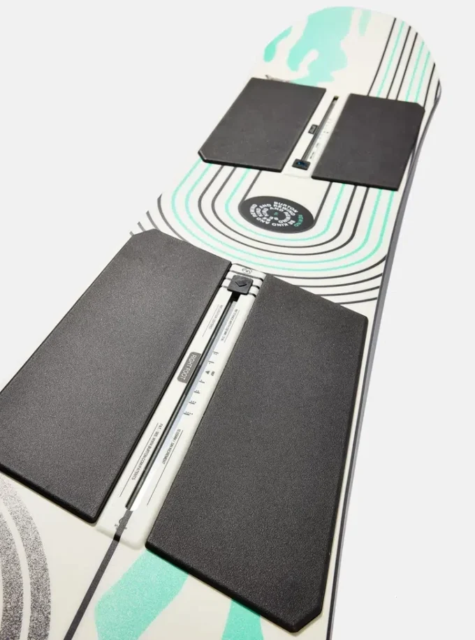 Burton Rewind Camber Snowboard für Damen