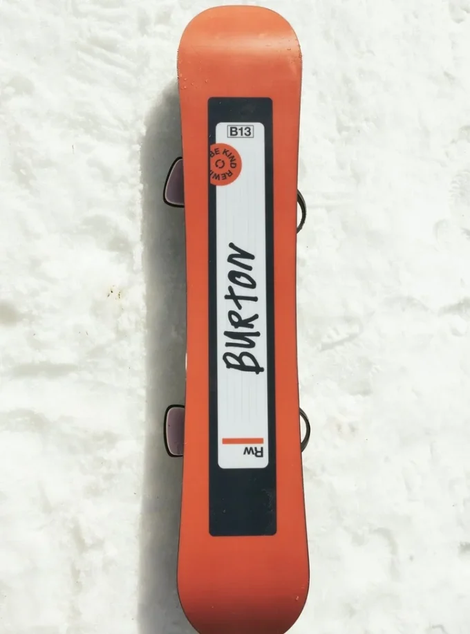 Burton Rewind Camber Snowboard für Damen