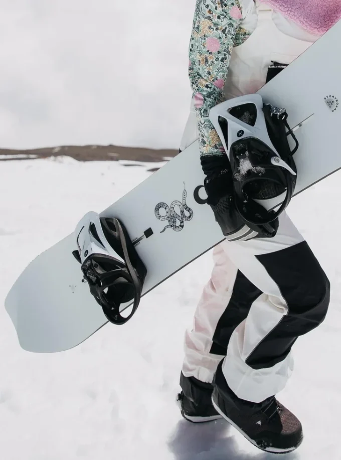 Burton Story Board Camber Snowboard für Damen
