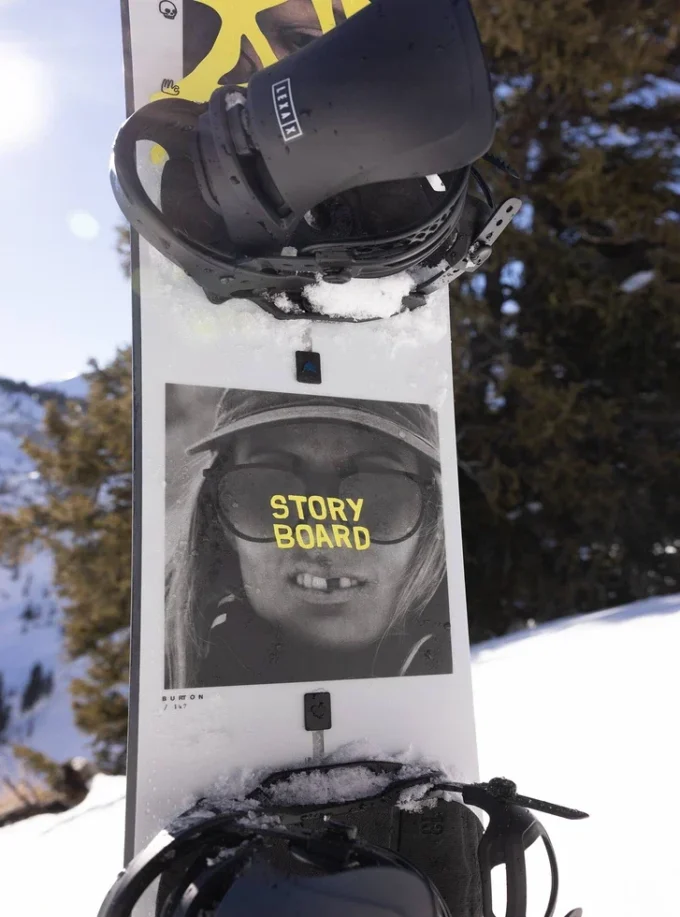 Burton Story Board Camber Snowboard für Damen