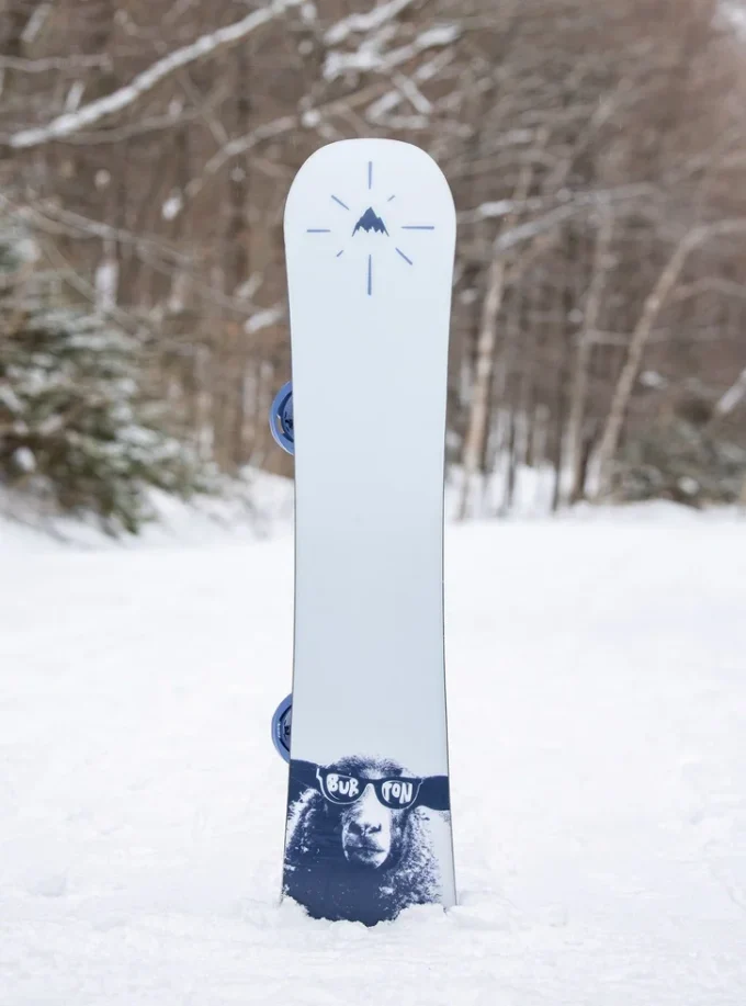 Burton Yeasayer Flat Top Snowboard für Damen