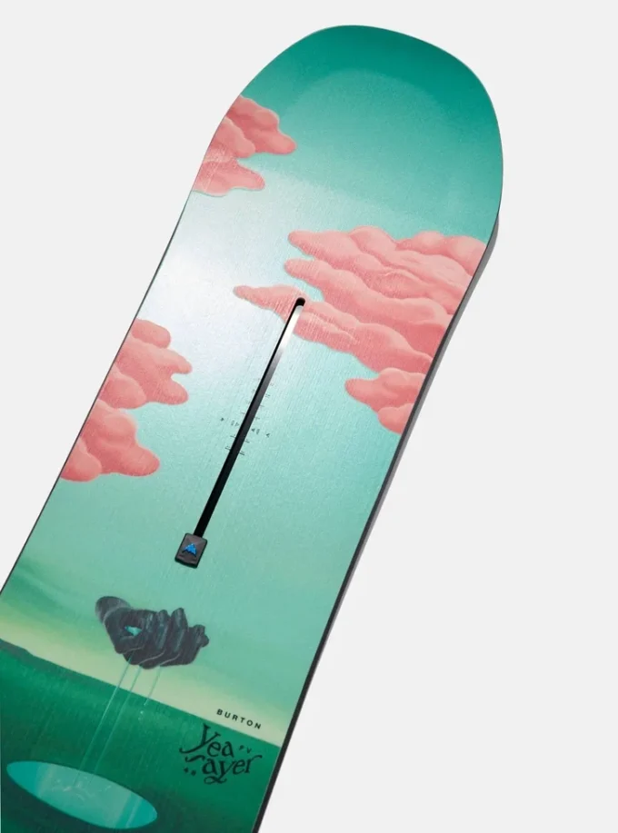 Burton Yeasayer Flying V Snowboard für Damen